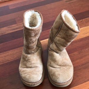 Short Ugg Boots